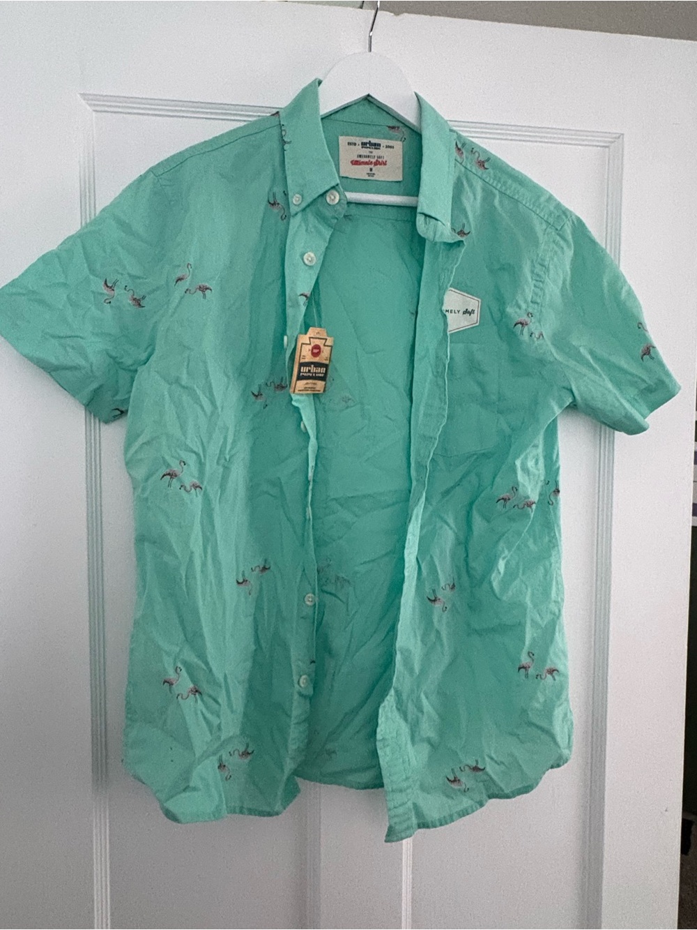 Button up shirt size medium